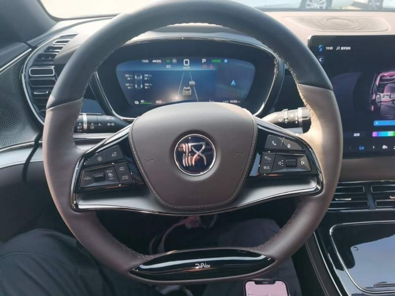 Used BYD Han 2025 EV 605KM Prestige Model — 10