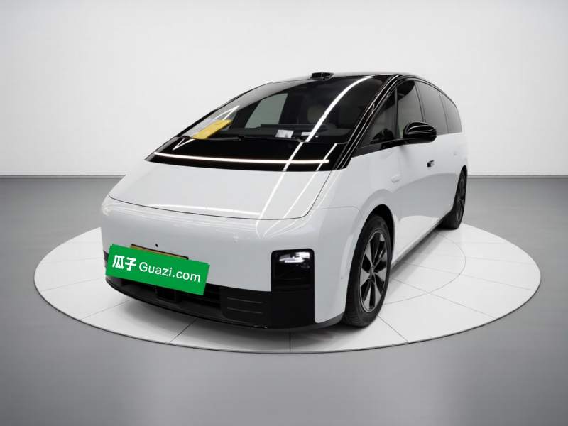 Used Li Auto MEGA 2025 Ultra Smart Refreshed Edition