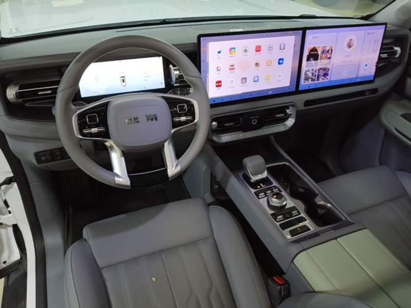 Used BAIC Off-Road BJ40 2026 2.0T Giant Screen Standard Version — 9