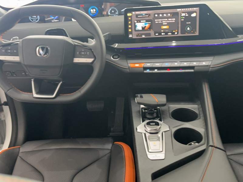 Used CHANGAN UNI-V 2024 1.5T High-Energy Version — 14
