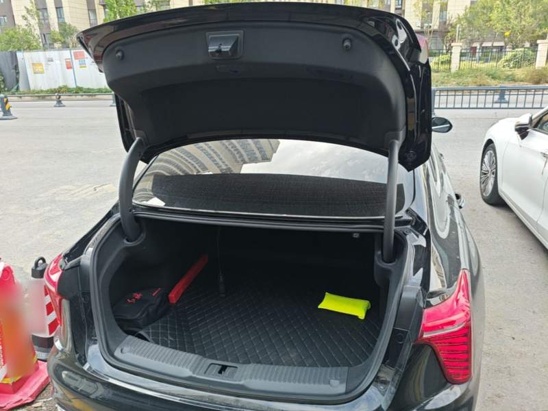 Used Hongqi H5 2024 1.5T DCT Smart Connect Flagship Edition – Chinese Trim Yun — 18