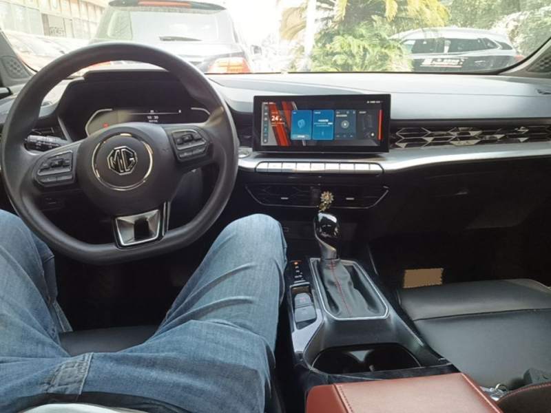 Used MG 5 2021 180 DVVT CVT Youth Luxury Edition — 9