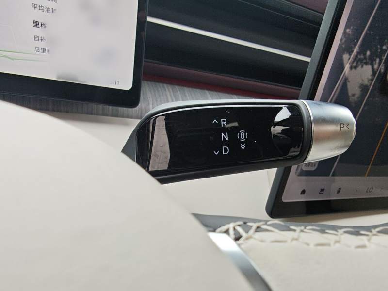 Used XPeng X9 2026 Model—Range-Extended Version 1602 Ultra — 13