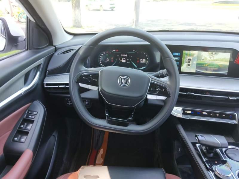 Used CHANGAN Eado 2022 PLUS Blue Whale NE 1.4T GDI DCT Prestige Edition — 10