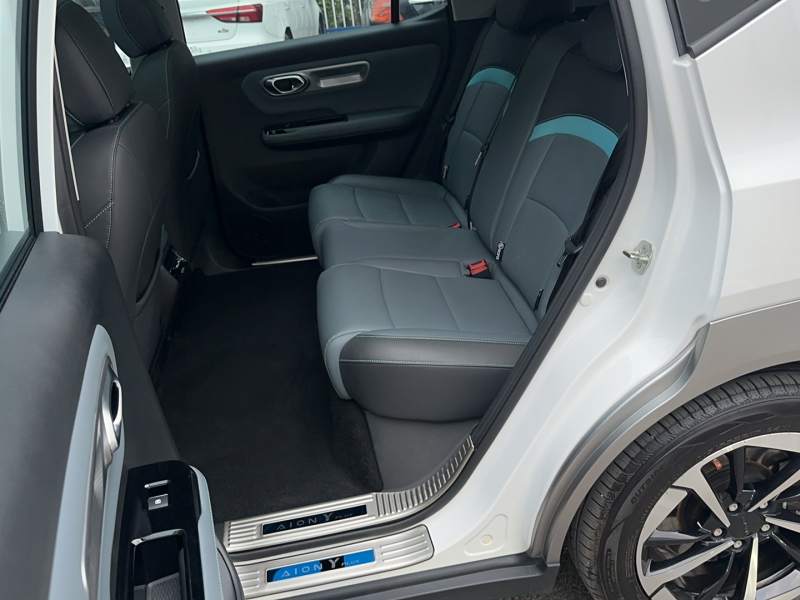 Used AION Y 2023 Plus 510 Smart Edition — 17