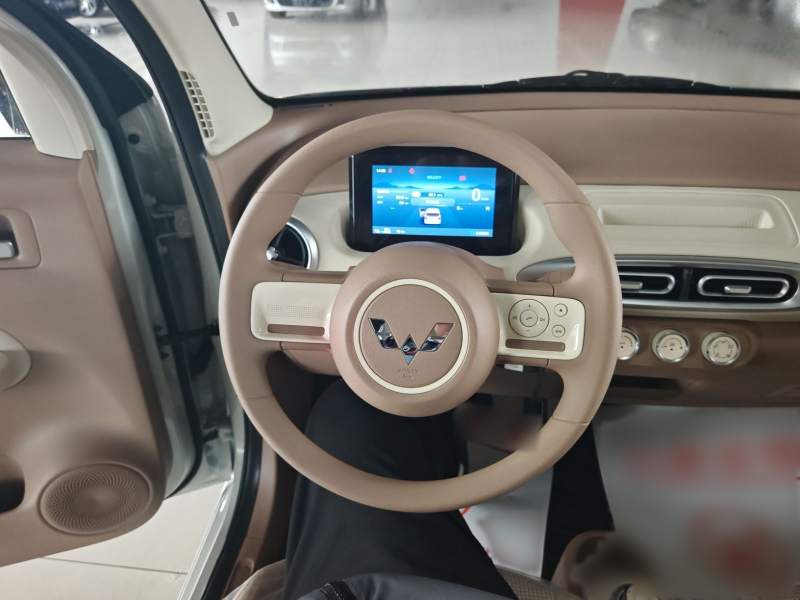 Used Wuling Hongguang MINIEV 2025 Four-Door Version Advanced Edition — 2
