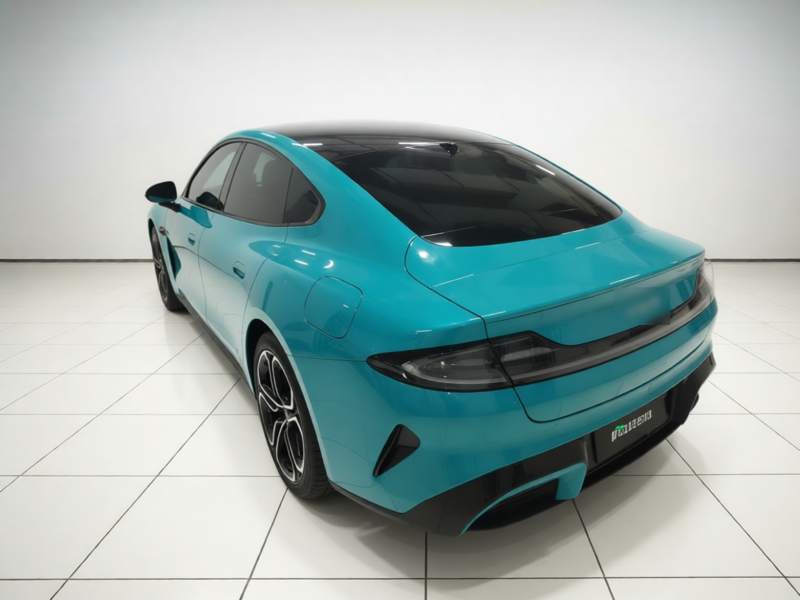 Used Xiaomi Auto SU7 2024 Four-Wheel Drive Ultra-Long Range Advanced Intelligent Driving Max Edition — 4