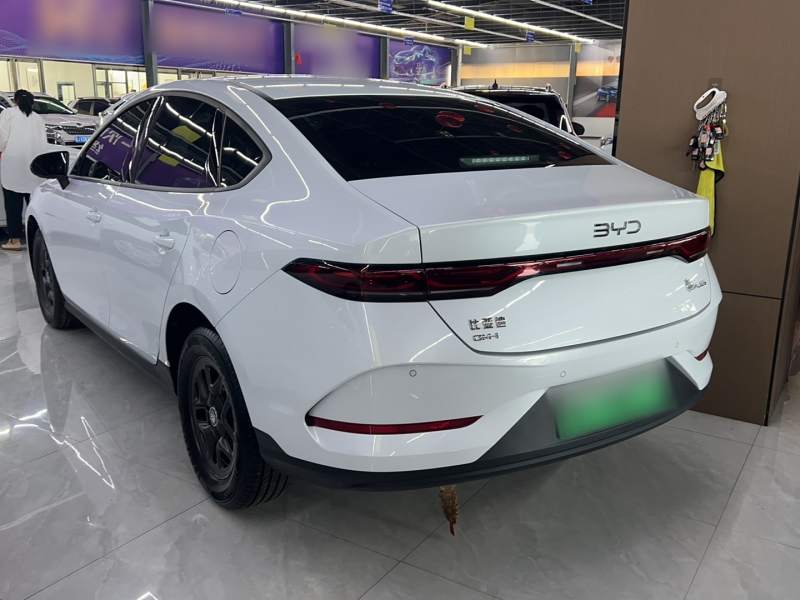 Used BYD Qin PLUS 2025 DM-i Smart Drive 55KM Leading Model — 13