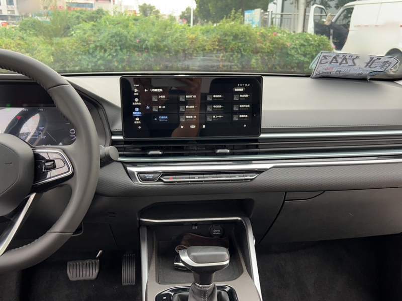 Used Geely Auto Emgrand 2022 4th Generation 1.5L CVT Luxury Model – Premium — 12
