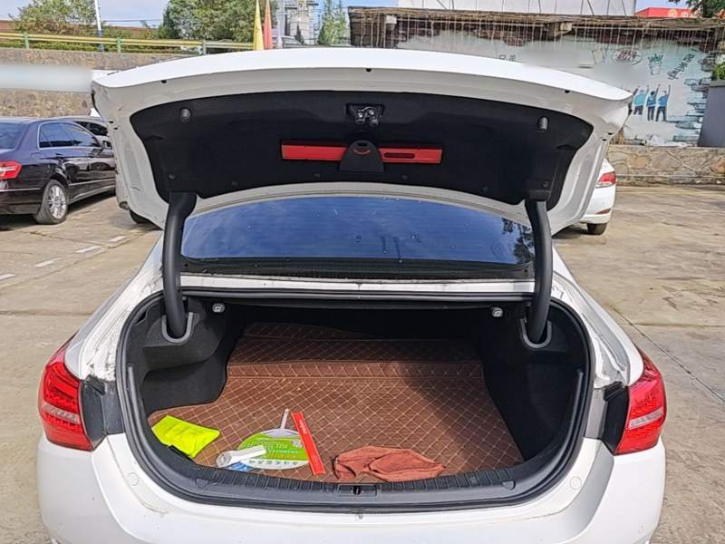 Used Hongqi H5 2020 1.8T Automatic Smart Connect Flagship Edition – Chinese Trim Chang — 18