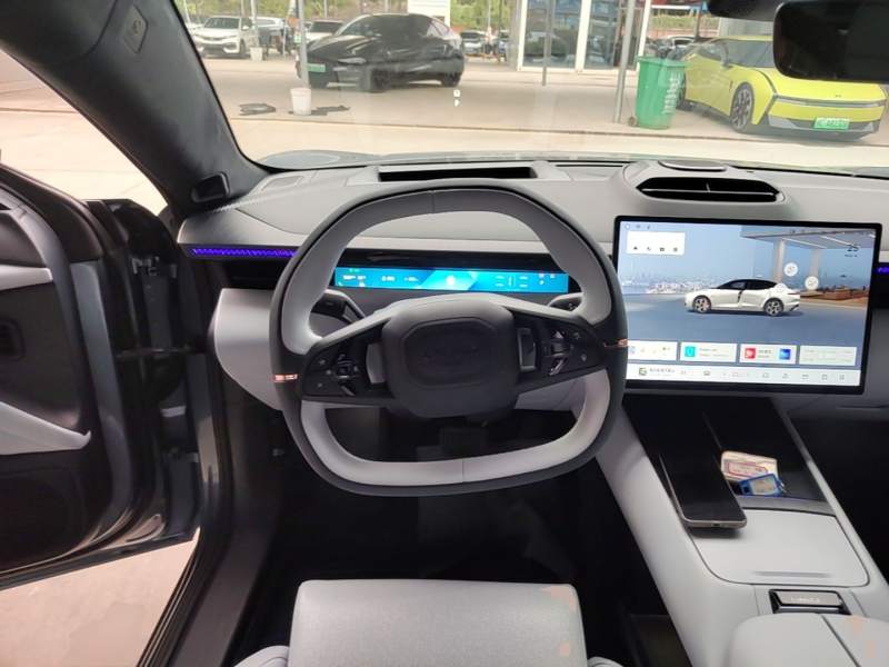 Used Lynk & Co Z10 2025 95 kWh 702 km All-Wheel Drive Intelligent Driving Ultra — 10