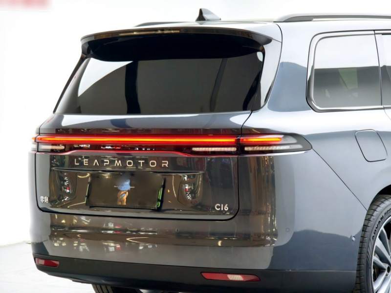 Used Leapmotor C16 2024 Range-Extended 200 Luxury Edition — 35