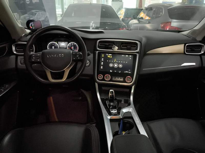 Used Lynk & Co 01 2017 2.0T Two-Wheel-Drive Version — 22