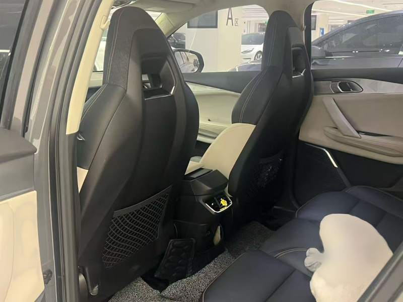 Used Lynk & Co 06 EM-P 2020 PHEV Plus — 35