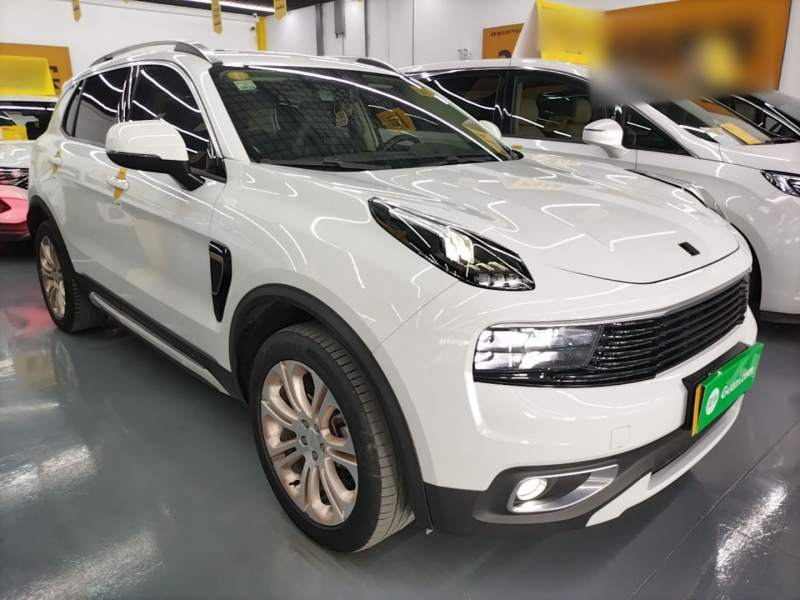 Used Lynk & Co 01 2017 2.0T Two-Wheel Drive Pro Edition — 3