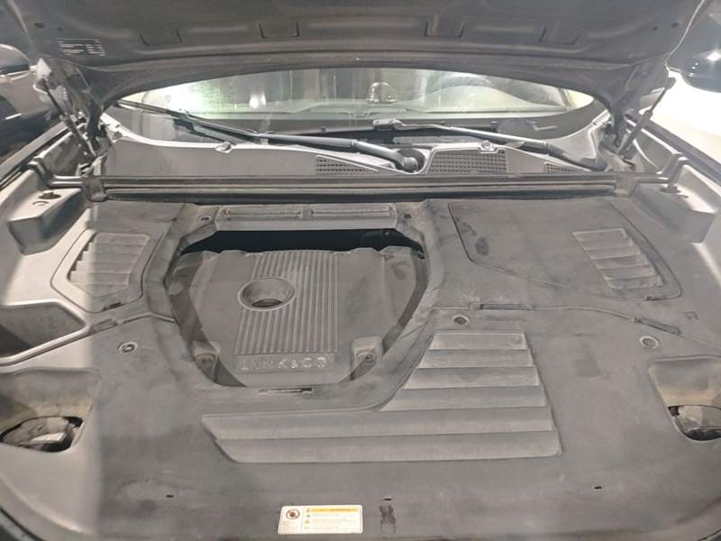 Used Lynk & Co 01 2017 2.0T Two-Wheel Drive Pro Edition — 19