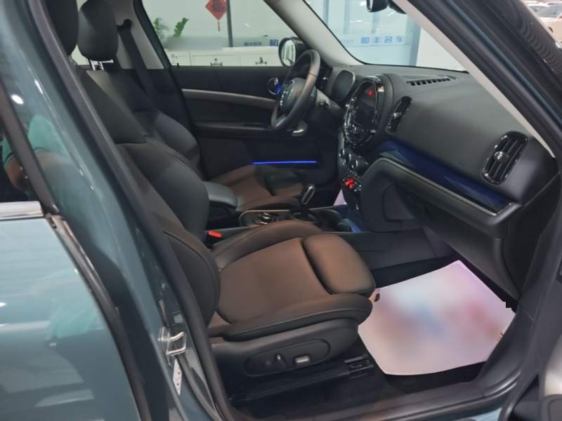 Used MINI Countryman 2023 Updated 1.5T COOPER ALL4 Connoisseur — 24