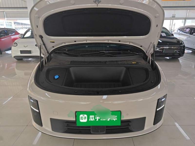 Used Li Auto i6 2025 Model Two-Wheel-Drive Standard Type — 19