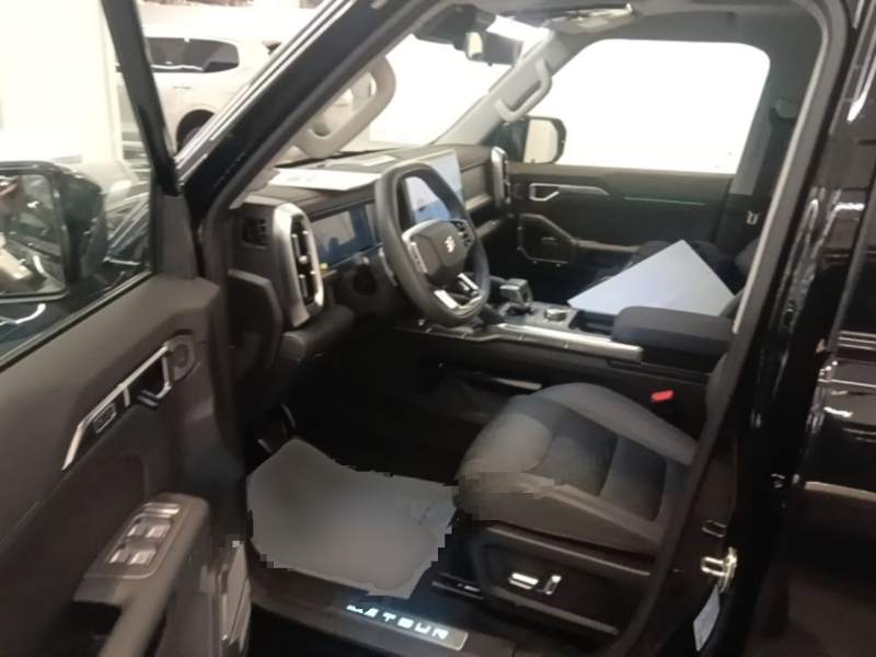 Used JETOUR Traveler 2023 2.0T All-Wheel-Drive CrossPRO — 17