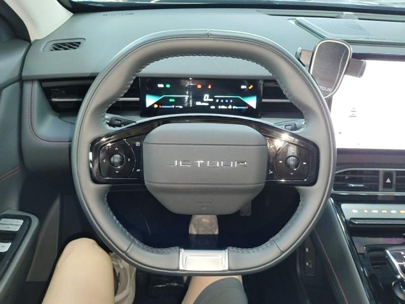 Used JETOUR Dashing 2025 1.5T DCT Luxury Edition — 10