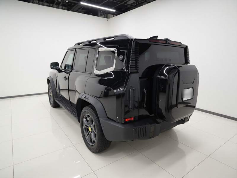 Used JETOUR Traveler 2023 2.0T All-Wheel Drive CrossPRO+ — 4