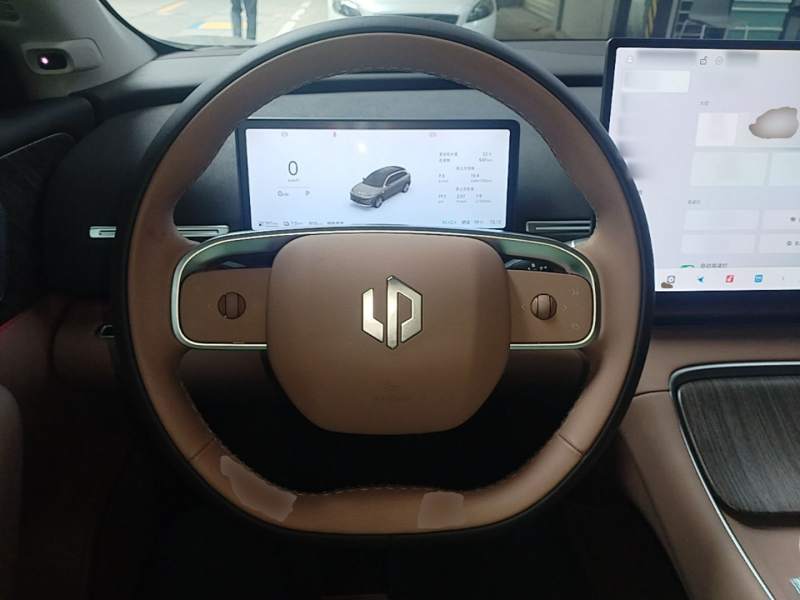 Used Leapmotor C11 2026 Range-Extended 300 LiDAR Prestige Edition — 10
