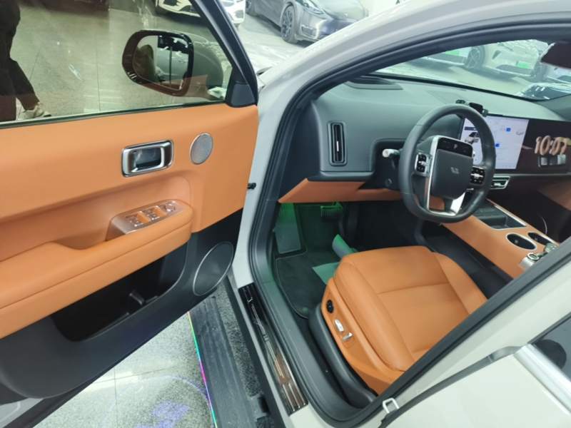 Used Li Auto L6 2024 Max — 15