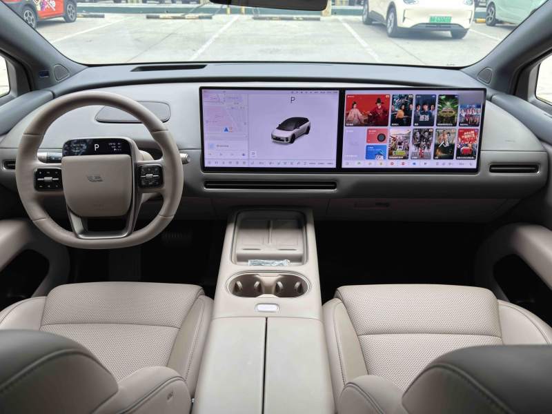 Used Li Auto i6 2025 Model Two-Wheel-Drive Standard Type — 19