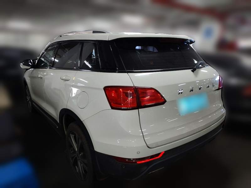 Used Haval H6 Coupe 2015 Blue Label 2.0T Manual Two-Wheel-Drive Elite Model — 4