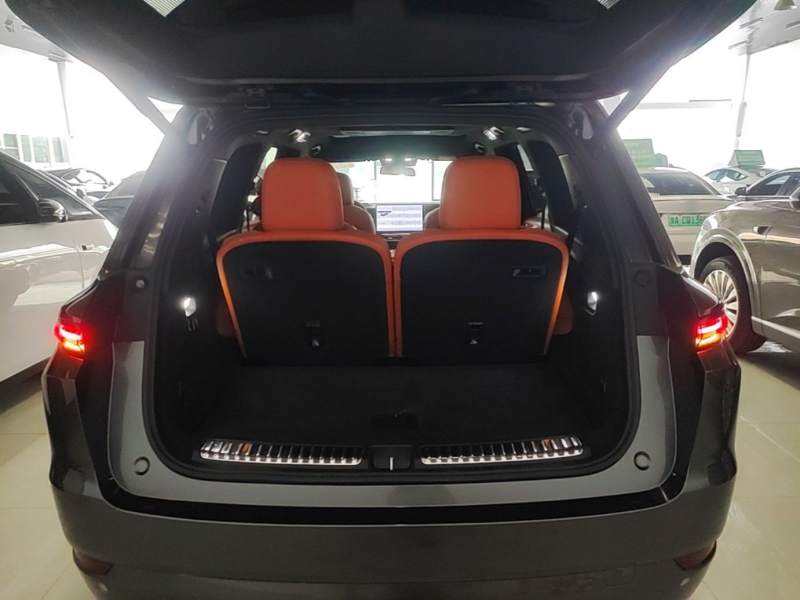 Used Li Auto L9 2022 Max model — 18
