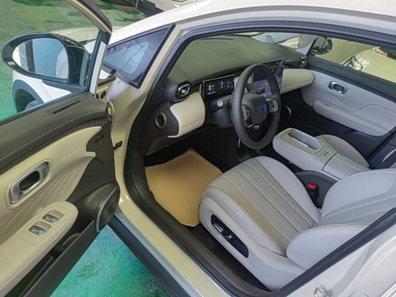 Used AION UT 2025 420 Intelligent Luxury Edition — 15