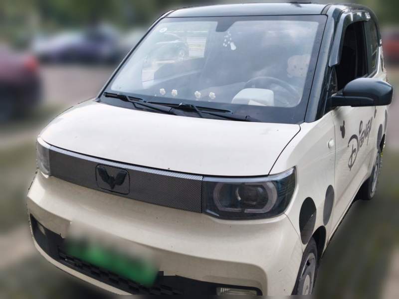 Used Wuling Hongguang MINIEV 2022 Macaron Premium Model – Lithium Iron Phosphate — 1