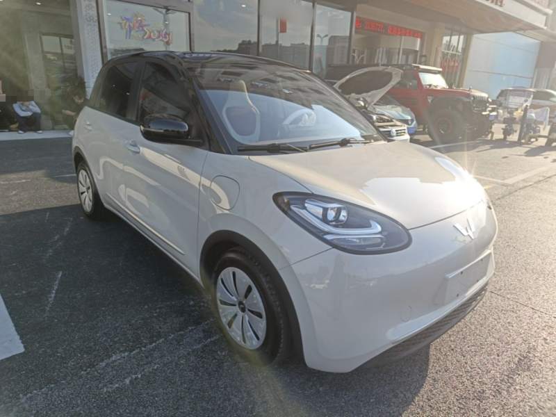 Used Wuling Bingo 2023 203km Light Edition — 3