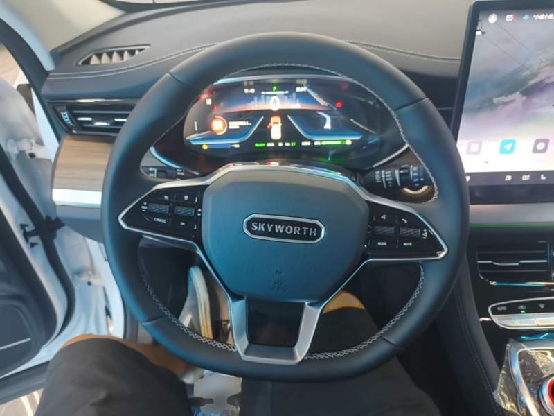 Used Skyworth HT-i 2024 1.5L PHEV 115KM Taidao Edition — 10