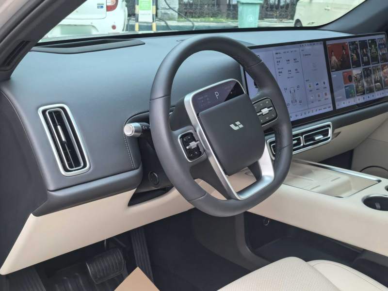 Used Li Auto L6 2025 Max Smart Refresh Edition — 23