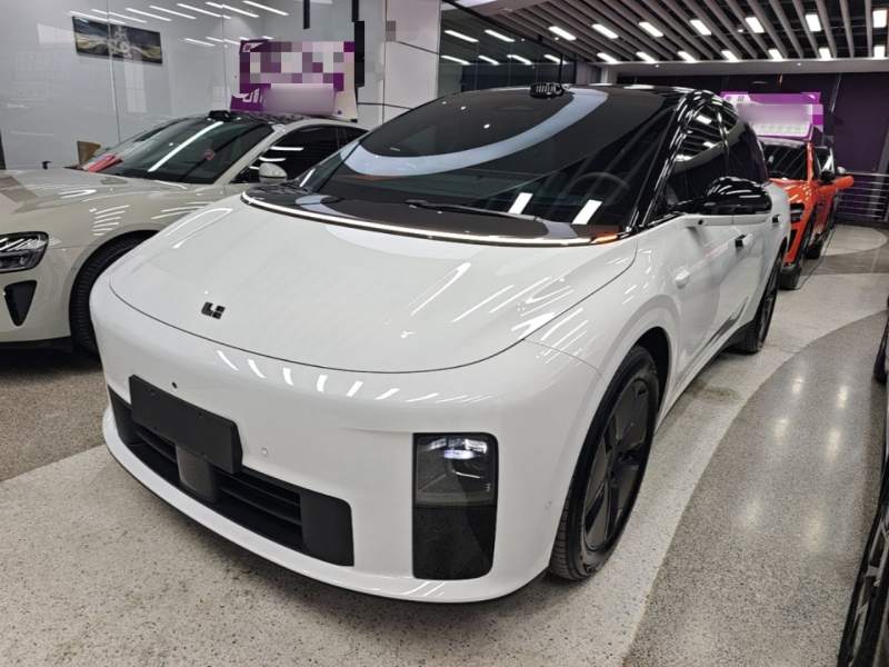 Used Li Auto i6 2025 Model Two-Wheel-Drive Standard Type