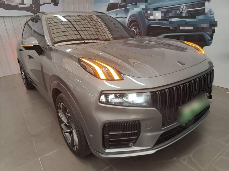 Used Lynk & Co 09 2021 2.0T Halo Six-Seater — 3
