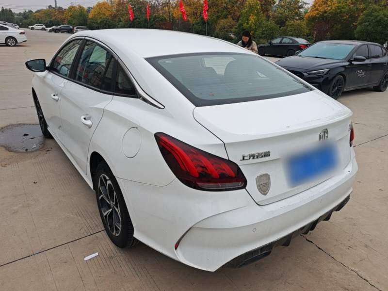 Used MG 5 2023 180 DVVT Manual Fashion Edition — 4
