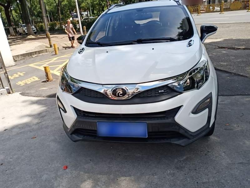 Used BYD Yuan 2017 1.5L Manual with Panoramic Sunroof — 2