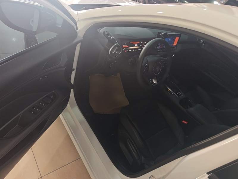 Used MG 5 2025 180 DVVT Global Luxury Edition — 15