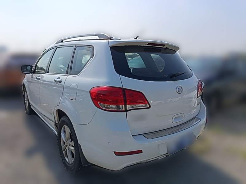 Used Haval H6 2011 2.0L Manual Two-Wheel Drive Urban Version — 4