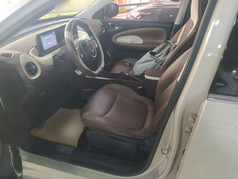 Used Wuling Bingo 2023 203km Comfort Edition — 14