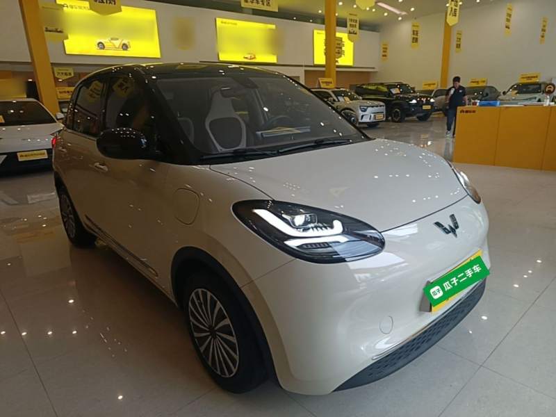 Used Wuling Bingo 2023 203km Comfort Edition — 3