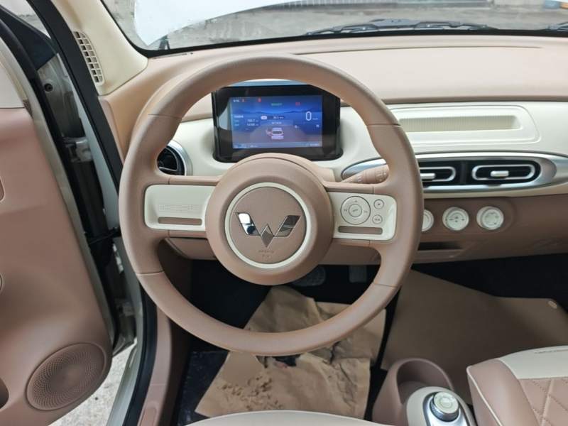 Used Wuling Hongguang MINIEV 2025 Four-Door Version Advanced Edition — 10