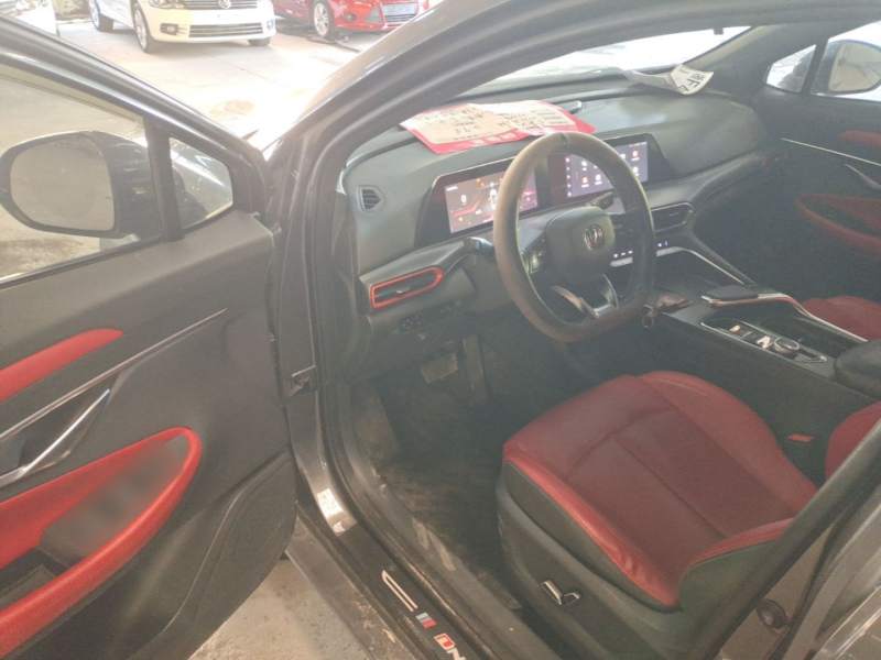 Used CHANGAN UNI-T 2020 1.5T Prestige Version — 15