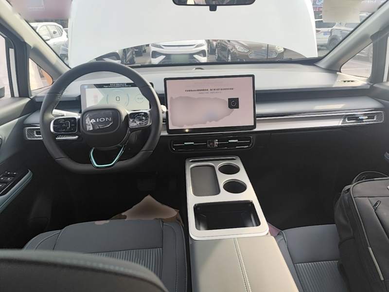 Used AION Y 2025 Plus 510 Smart Edition — 9
