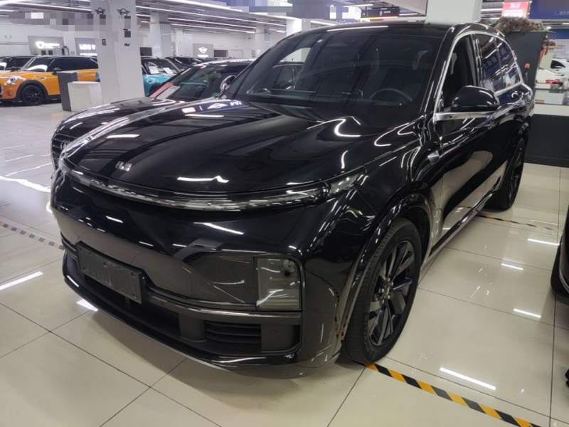 Used Li Auto L8 2023 Pro Model — 1