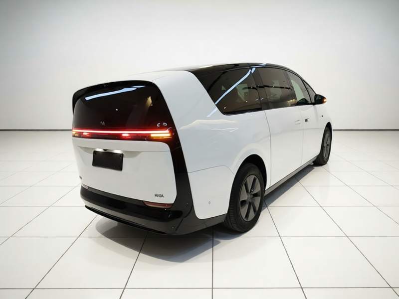 Used Li Auto MEGA 2025 Ultra Smart Refreshed Edition — 6