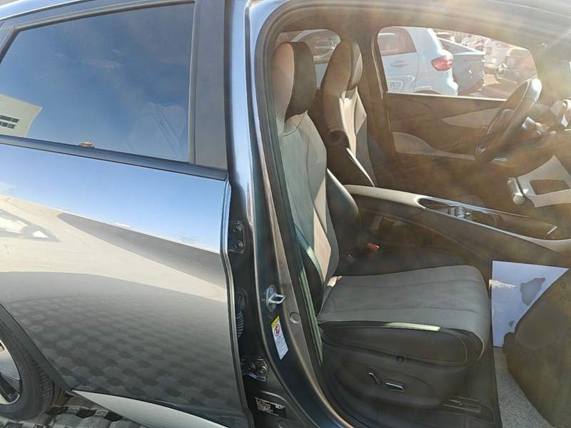 Used BYD Dolphin 2023 420 km Fashion Edition — 24