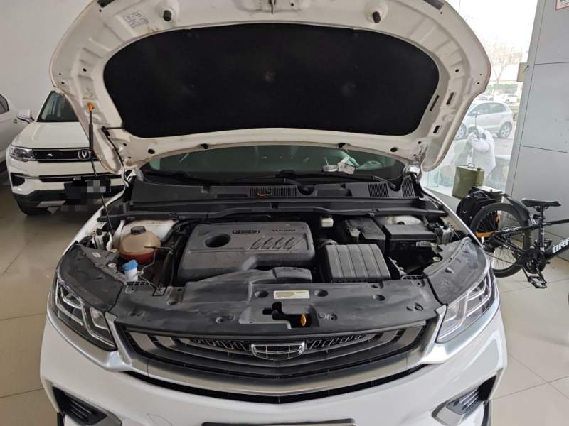 Used Geely Auto Coolray 2020 Facelift 240T DCT Hunter — 19